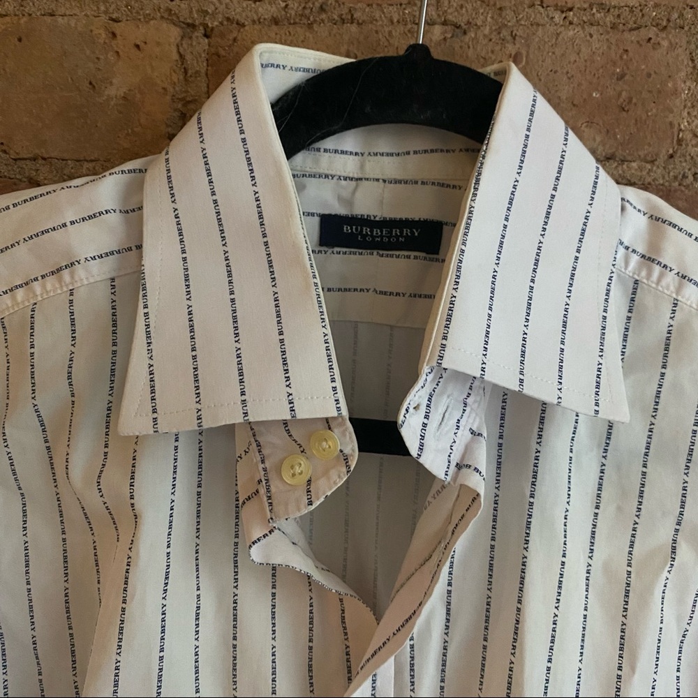 100% AUTHENTIC BURBERRY LOGO BUTTONDOWN